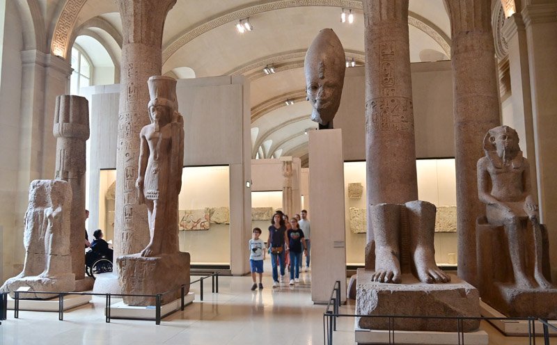 Ancient Egyptian Artifacts In The Louvre Museum In Paris Trip Luxy